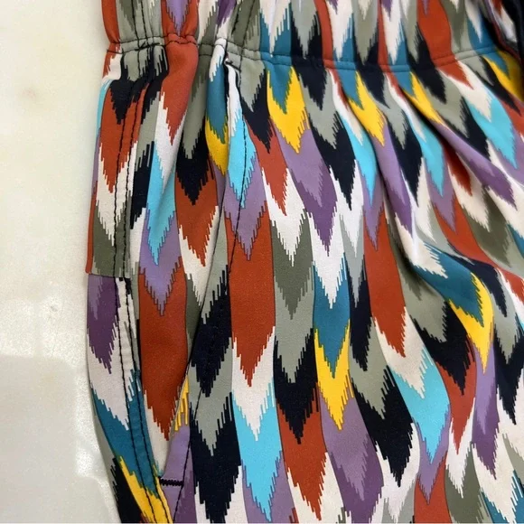 Kavu Colorful Geometric Women's Tepic Athletic Shorts Size XS - Picture 6 of 9